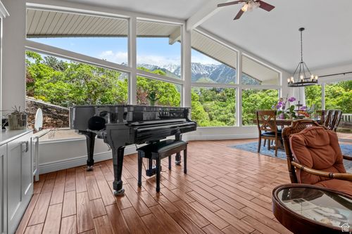 15 Lone Hollow Dr, Sandy, UT, 84092-5500 | Card Image