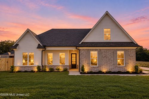 3490 Ivy Ln, Hernando, MS, 38632-5733 | Card Image