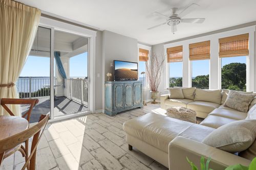 56025604-9800 Grand Sandestin Blvd, Sandestin, FL, 32550-1882 | Card Image