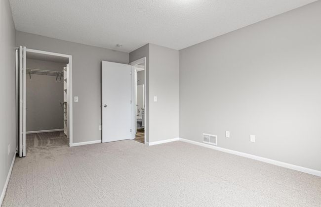 Big Primary Bedroom with Walk in Closet | Image 23