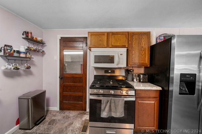 111 W Church Ave, House other with 3 bedrooms, 1 bathrooms and null parking in Fairland OK | Image 12