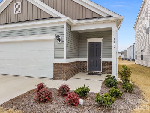 1630 Troon Dr, Salisbury, NC, 28144-8903 | Card Image