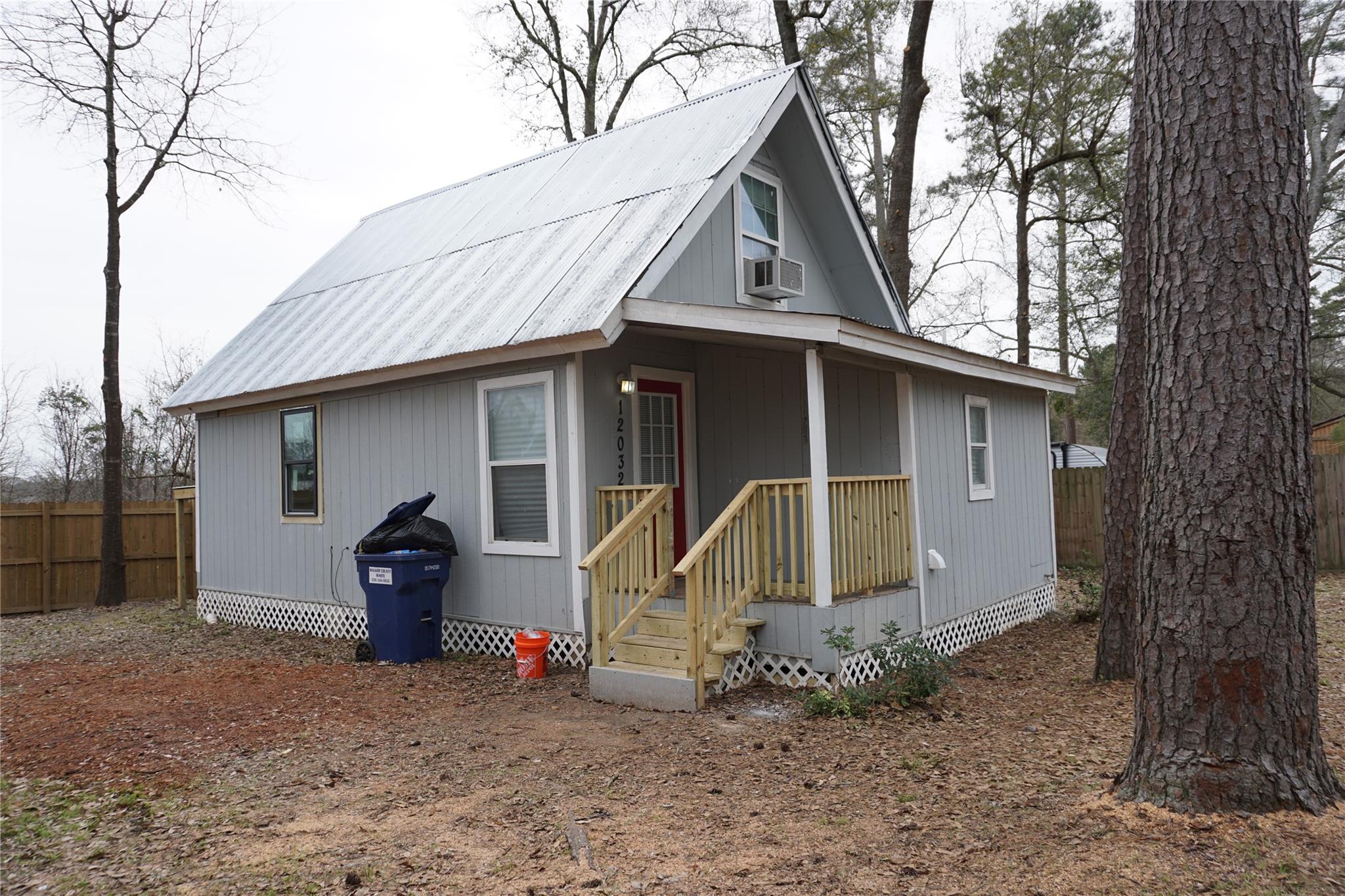Residential Lease in Willis 3