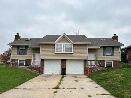 26-8924-26 Armstrong Ave, Kansas City, KS, 66112-1698 | Card Image