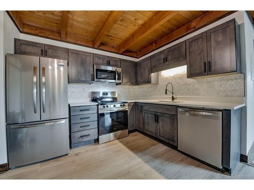 h204-4400 Lodge Pole Cir, SILVERTHORNE, CO, 80498-5582 | Card Image