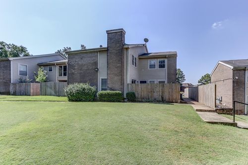 6723-6723 Majestic Oak Pl, Memphis, TN, 38120-4383 | Card Image