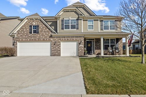 231 Dovetree Dr, Danville, IN, 46122-5500 | Card Image