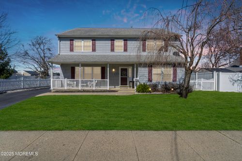 553 Morningside Ave, Union Beach, NJ, 07735-3307 | Card Image