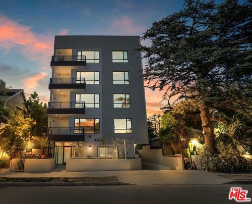 2465 Purdue Ave, LOS ANGELES, CA, 90064-3068 | Card Image