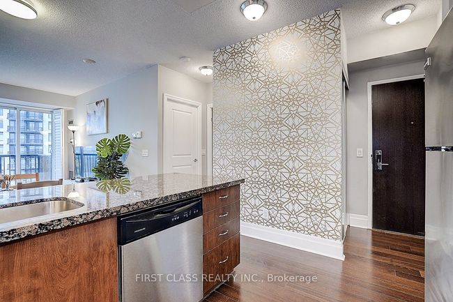 901 - 131 Upper Duke Cres, Condo with 1 bedrooms, 1 bathrooms and null parking in Markham ON | Image 8