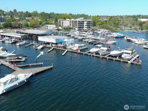 125-9050 Seward Park Ave S, Seattle, WA, 98118-6076 | Card Image