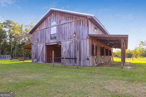 2883 Tank Rd, Odum, GA, 31555-7143 | Card Image