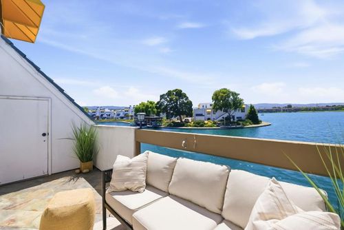902 Lido Lane, Foster City, CA, 94404 | Card Image