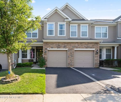 206 Hawthorne Ln, Barnegat, NJ, 08005-5642 | Card Image