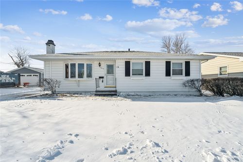 3013 Sue Ln Nw, Cedar Rapids, IA, 52405-4509 | Card Image