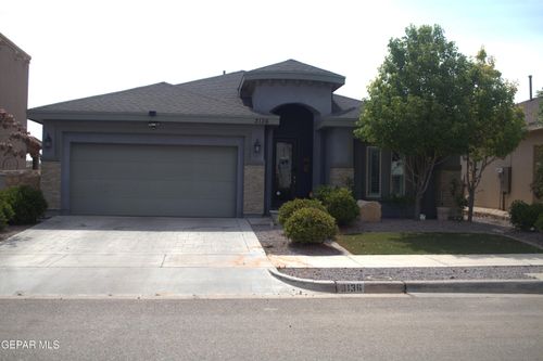 3136 Red Creek Dr, El Paso, TX, 79938-4590 | Card Image