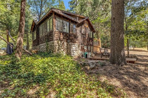 54039 Montgomery, Idyllwild, CA, 92549 | Card Image