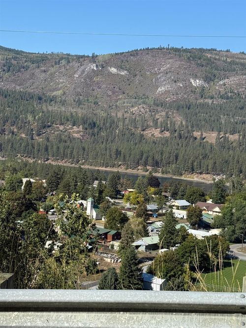 500 South Ave, Northport, WA, 99157-5138 | Card Image