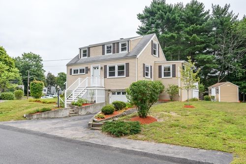 118 Brickel Rd, Stoughton, MA, 02072-3461 | Card Image