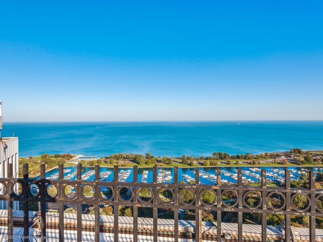 APT-3401 - 2626 N Lakeview Ave, Home with 2 bedrooms, 2 bathrooms and null parking in CHICAGO IL | Image 17