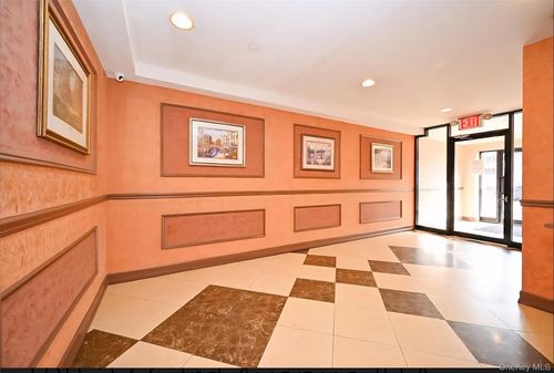 3b-108 63rd Ave, Forest Hills, NY, 11375 | Card Image