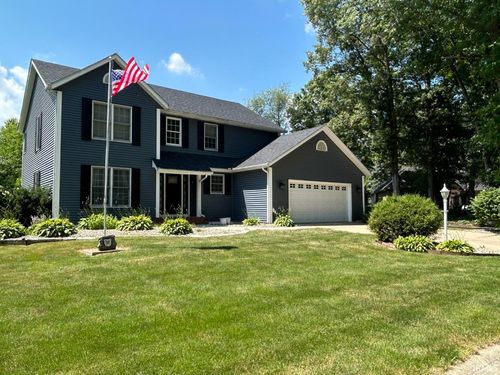 423 Crimson Ln, Plymouth, IN, 46563-7809 | Card Image