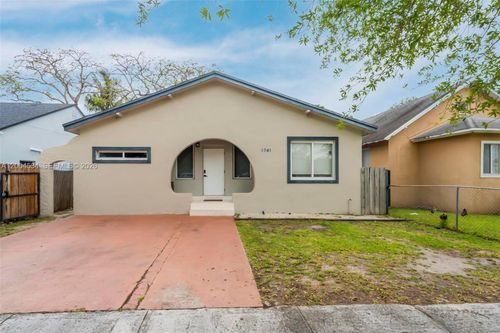 1741 Nw 44th St, Miami, FL, 33142-7957 | Card Image