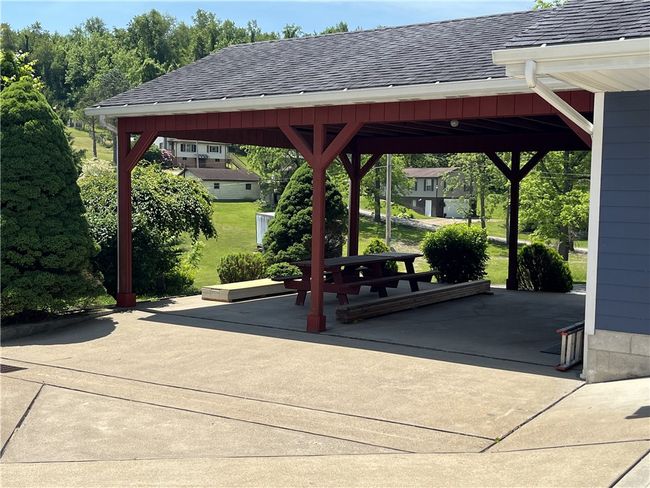100 Rohaley Ln, House other with 2 bedrooms, 2 bathrooms and 2 parking in Smock PA | Image 25