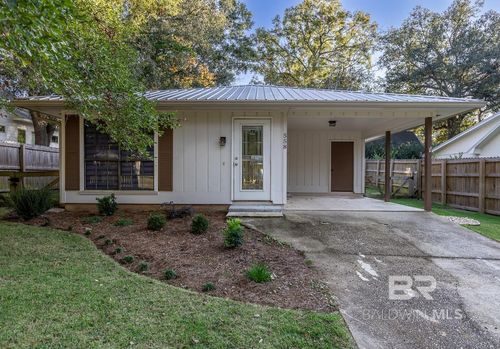 558 Bellangee Ave, Fairhope, AL, 36532-2102 | Card Image