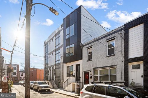 1318 S Dorrance St, PHILADELPHIA, PA, 19146-4607 | Card Image