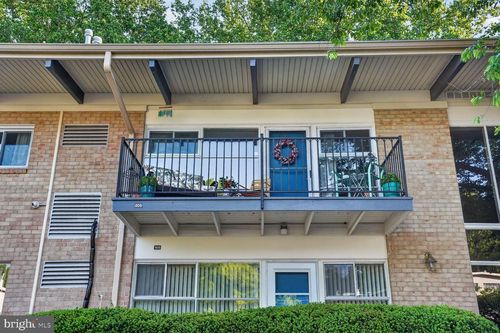 205-4927 Americana Dr, ANNANDALE, VA, 22003-5023 | Card Image