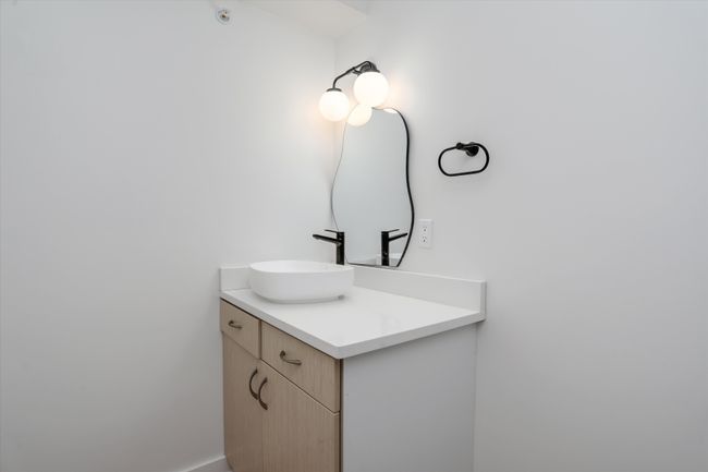 204 - 95 E Euclid St, Condo with 2 bedrooms, 2 bathrooms and null parking in Detroit MI | Image 5
