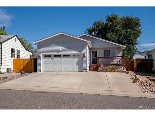 2339 W Hillside Ave, Englewood, CO, 80110-1155 | Card Image