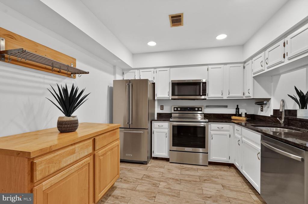 Residential in ARLINGTON 3