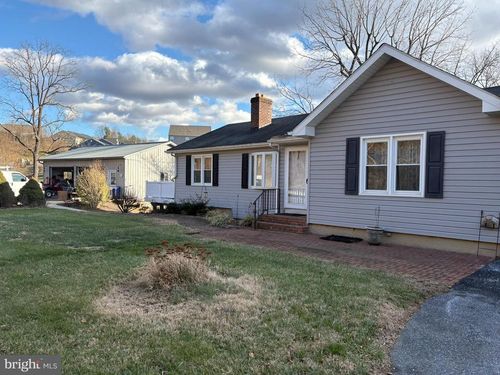 2851 New Windsor Rd, NEW WINDSOR, MD, 21776-9308 | Card Image