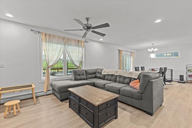862 Harbor View Dr, Condo with 3 bedrooms, 3 bathrooms and null parking in Saint Albans VT | Image 19