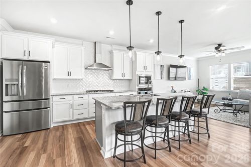 106 Renny Aly, Charlotte, NC, 28217-3334 | Card Image