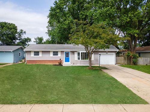 261 Arrowhead Trl, Carol Stream, IL, 60188-1503 | Card Image