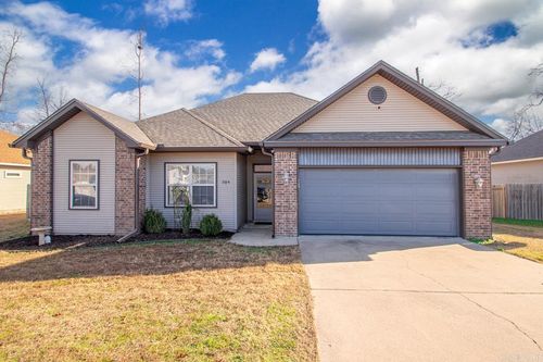 504 Adams Vineyard Rd, Benton, AR, 72015-4795 | Card Image