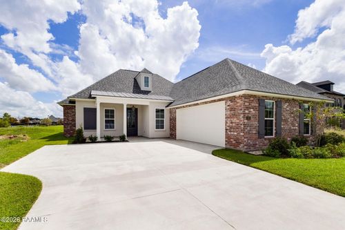 305 Sweet Harvest Rd, Youngsville, LA, 70592-4505 | Card Image