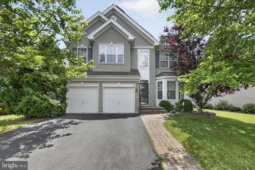 58 Seneca Ln, BORDENTOWN, NJ, 08505-4448 | Card Image