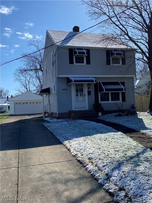 6879 Orchard Blvd, Parma Heights, OH, 44130-4233 | Card Image