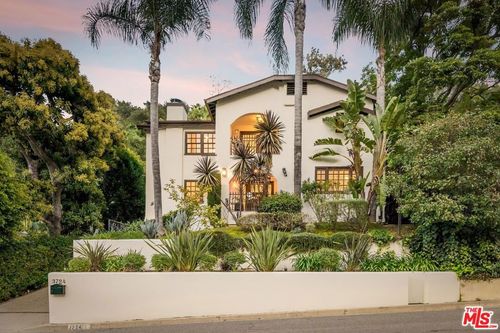 3724 Dixie Canyon Ave, Sherman Oaks, CA, 91423 | Card Image