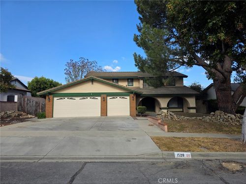 1528 Coolcrest Ave, Upland, CA, 91786-2230 | Card Image