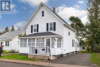 88 Highland Ave, House other with 3 bedrooms, 2 bathrooms and null parking in Charlottetown PE | Image 1