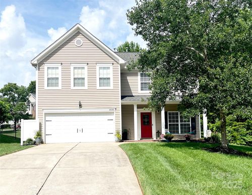 4048 Cascade Dr, Gastonia, NC, 28056-8375 | Card Image