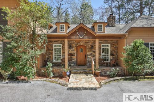 26 Valentine Ln, Highlands, NC, 28741-7591 | Card Image