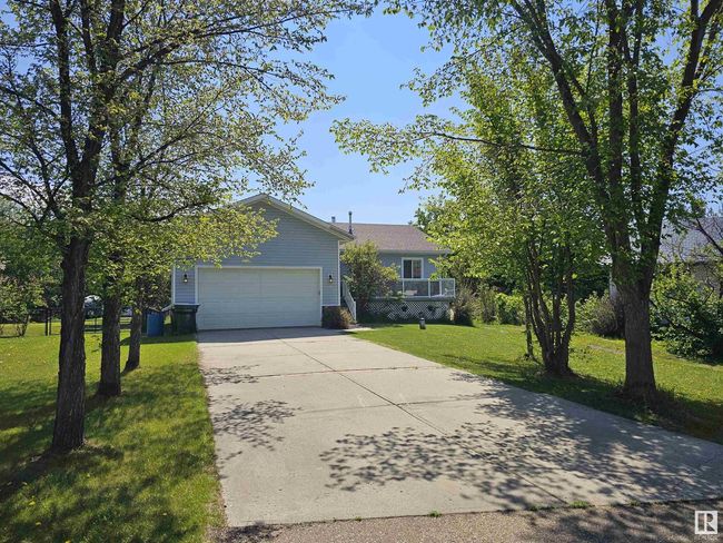 492 Stanley Close, House other with 5 bedrooms, 3 bathrooms and null parking in Spring Lake AB | Image 31