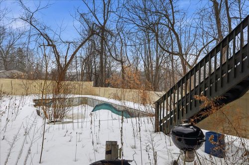 2327 Vista Ct, Yorktown Heights, NY, 10598-3725 | Card Image