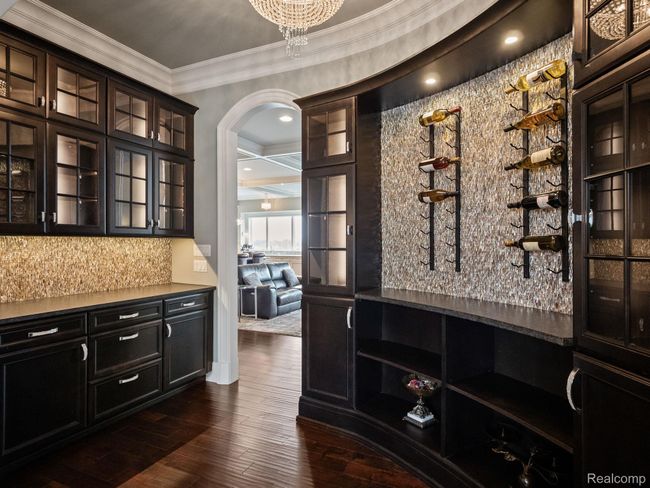58-web-or-mls-P1799866.jpg | Image 13